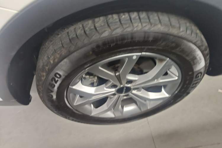 Used Haval H6 2021 National Trend Edition 1.5T Automatic Champion Version Left Front Wheel Hub
