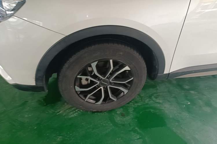 Used Haval H6 2021 National Trend Edition 1.5T Automatic Urban Version Left Front Wheel Hub