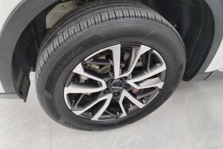 Used Haval H6 2021 3rd Generation 1.5T Automatic Two-Wheel Drive Max Left Front Wheel Hub