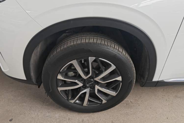 Used Haval H6 2021 3rd Generation 1.5T Automatic Two-Wheel Drive Max Left Front Wheel Hub
