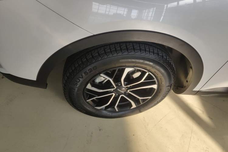 Used Haval H6 2021 National Trend Edition 1.5T Automatic Urban Version Left Front Wheel Hub