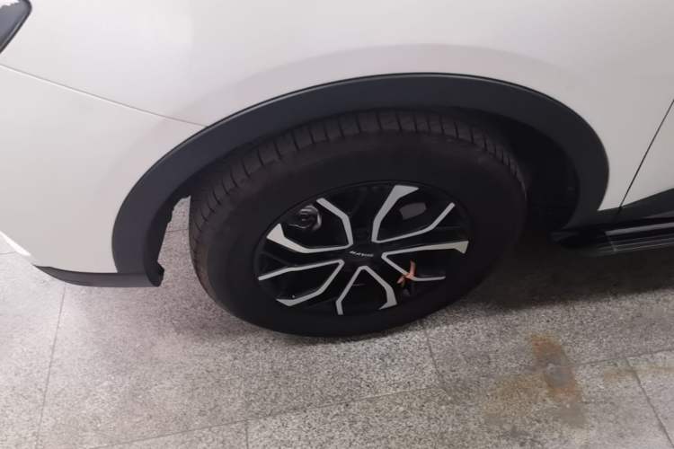 Used Haval H6 2021 National Trend Edition 1.5T Automatic Urban Version Left Front Wheel Hub