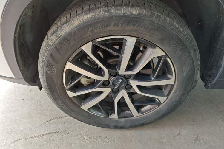 Used Haval H6 2021 3rd Generation 1.5T Automatic Two-Wheel Drive Max Left Front Wheel Hub
