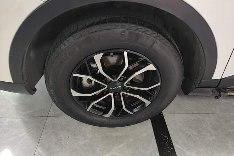 Used Haval H6 2021 National Trend Edition 1.5T Automatic Urban Version Left Front Wheel Hub