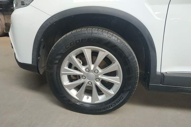 Used Haval H6 2021 Sport Edition 1.5T Automatic Elite Smart Connectivity Model U-Shape Grille Left Front Wheel Hub