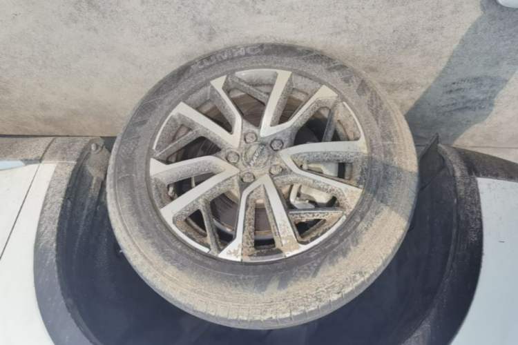 Used Haval H6 2021 3rd Generation 1.5T Automatic Two-Wheel Drive Max Left Front Wheel Hub