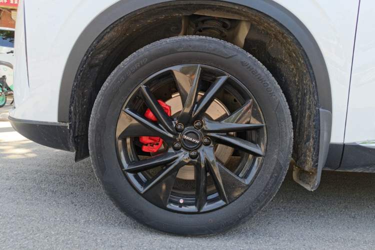 Used Haval H6 2021 3rd Generation 2.0T Automatic Two-Wheel Drive Max Left Front Wheel Hub