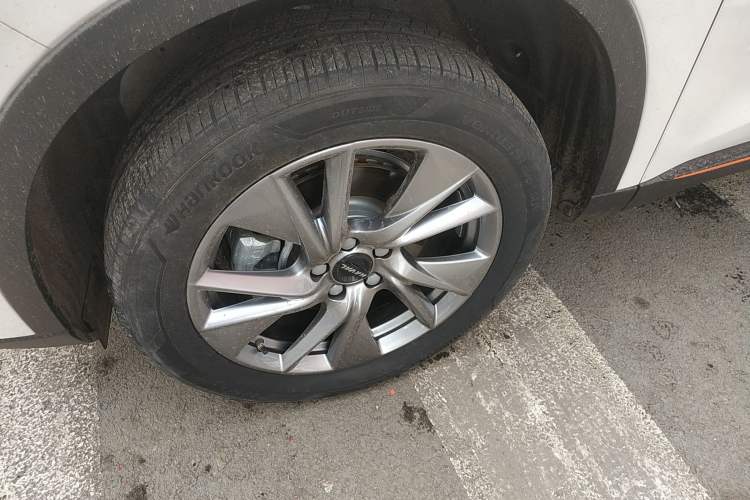 Used Haval H6 2021 3rd Generation 1.5T Automatic Two-Wheel Drive Supreme+ Left Front Wheel Hub