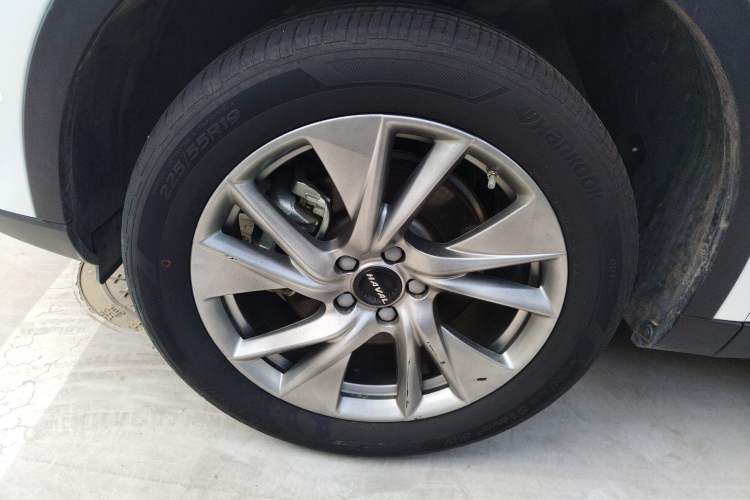 Used Haval H6 2021 3rd Generation 1.5T Automatic Two-Wheel Drive Supreme+ Left Front Wheel Hub