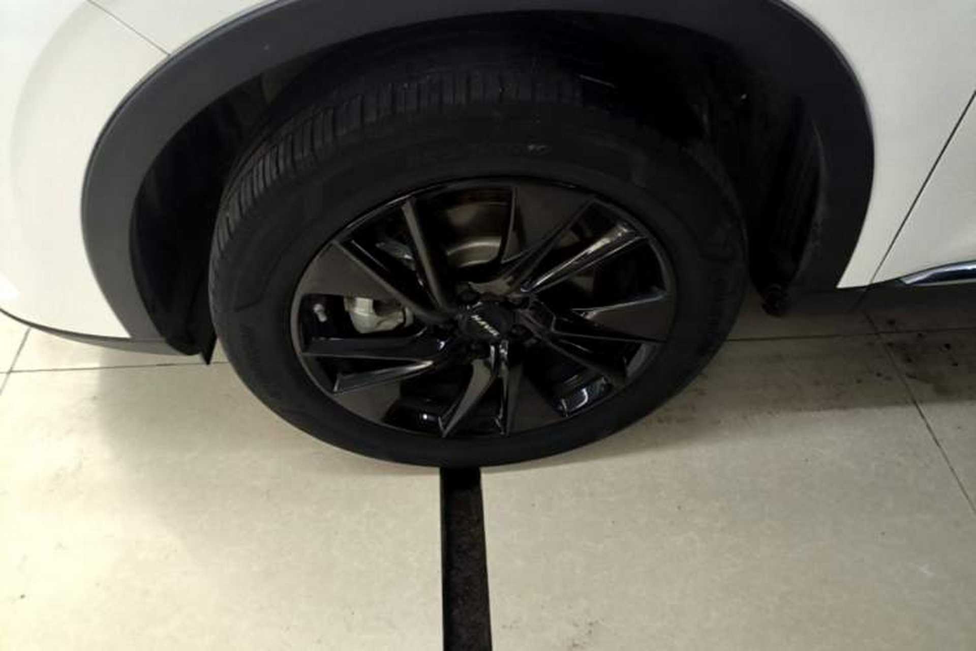 Used Haval H6 2021 3rd Generation 2.0T Automatic Two-Wheel Drive Max Left Front Wheel Hub