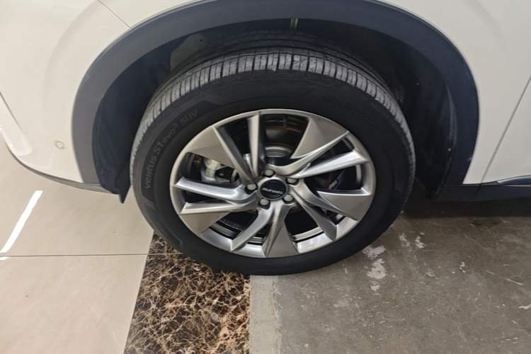 Used Haval H6 2021 3rd Generation 1.5T Automatic Two-Wheel-Drive Supreme Left Front Wheel Hub