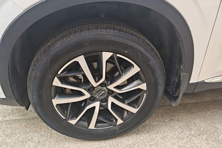 Used Haval H6 2021 3rd Generation 1.5T Automatic Two-Wheel Drive Max Left Front Wheel Hub