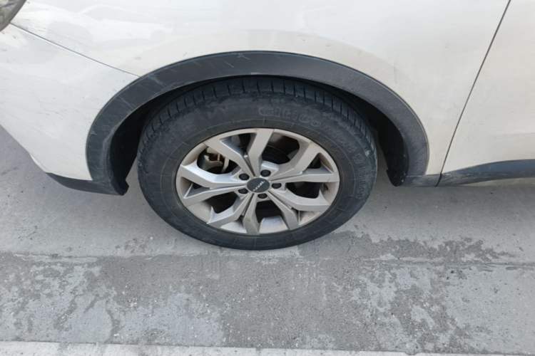 Used Haval H6 2021 National Trend Edition 1.5T Automatic Champion Version Left Front Wheel Hub