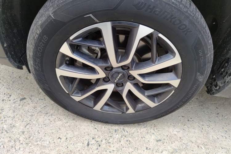 Used Haval H6 2021 3rd Generation 1.5T Automatic Two-Wheel Drive Max Left Front Wheel Hub