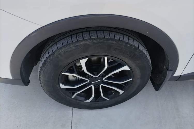 Used Haval H6 2021 National Trend Edition 1.5T Automatic Urban Version Left Front Wheel Hub
