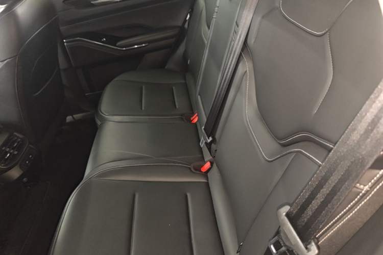 Used Haval H6 2021 3rd Generation 1.5T Automatic Two-Wheel Drive Pro Left Rear Seat