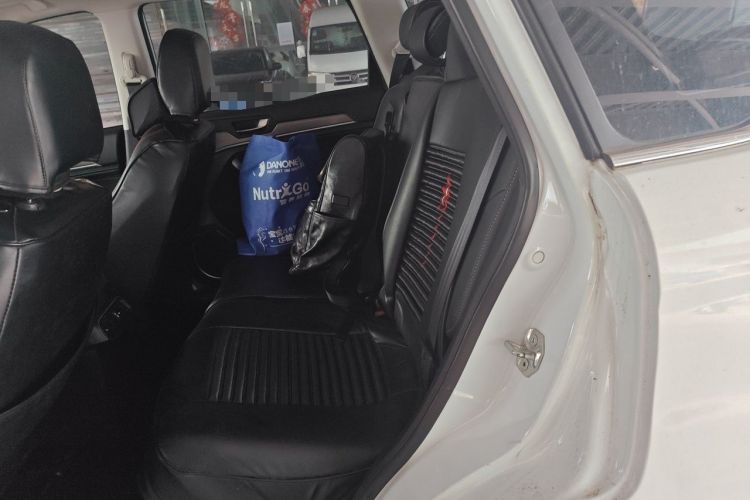 Used Haval H6 2021 Sport Edition 1.5T Automatic Elite Smart Connectivity Model with Hexagonal Grille Left Rear Seat