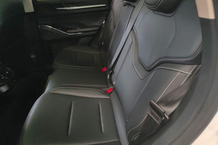 Used Haval H6 2021 3rd Generation 2.0T Automatic All-Wheel Drive Max Left Rear Seat