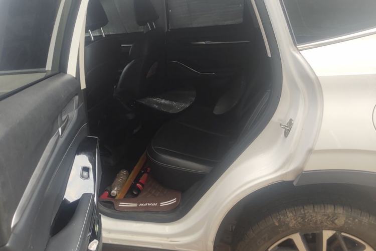 Used Haval H6 2021 3rd Generation 1.5T Automatic Two-Wheel Drive Max Left Rear Seat