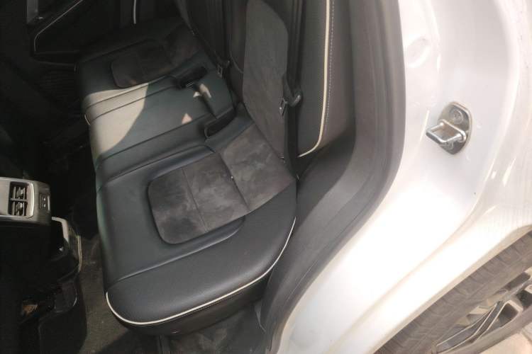 Used Haval H6 2021 National Trend Edition 1.5T Automatic Urban Version Left Rear Seat