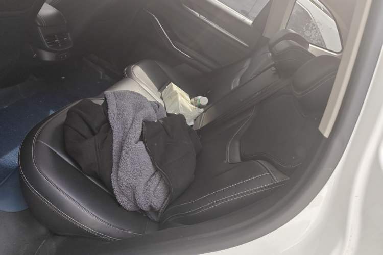 Used Haval H6 2021 3rd Generation 1.5T Automatic Two-Wheel Drive Max Left Rear Seat