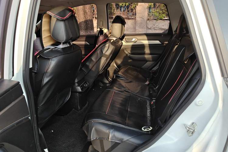 Used Haval H6 2021 Sport Edition 1.5T Automatic Elite Smart Connectivity Model U-Shape Grille Left Rear Seat