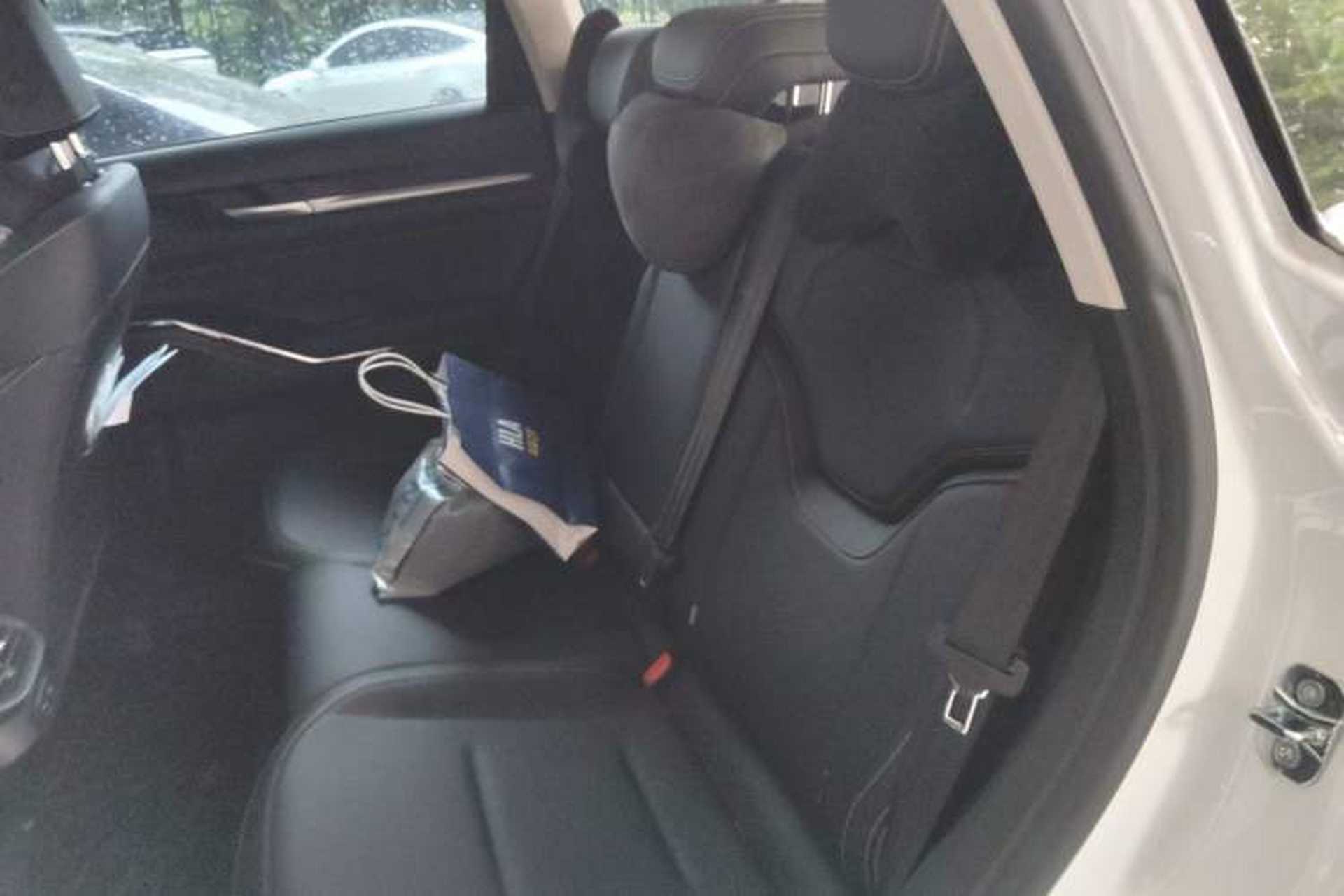 Used Haval H6 2021 3rd Generation 2.0T Automatic Two-Wheel Drive Max Left Rear Seat