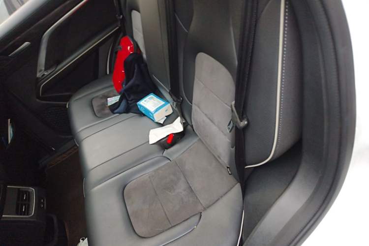 Used Haval H6 2021 National Trend Edition 1.5 GDIT Automatic Luxury Version Left Rear Seat