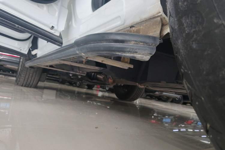 Used Haval H6 2021 China Trend Edition 1.5 GDIT Automatic Champion Version Left Side Sill