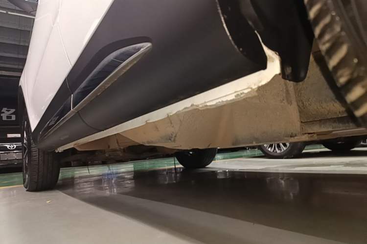 Used Haval H6 2021 National Trend Edition 1.5T Automatic Urban Version Left Side Sill