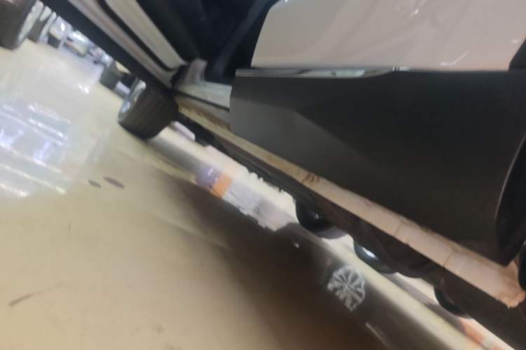 Used Haval H6 2021 3rd Generation 1.5T Automatic Two-Wheel Drive Pro Left Side Sill