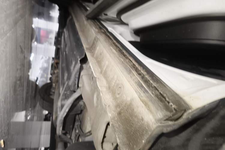 Used Haval H6 2021 3rd Generation 1.5T Automatic Two-Wheel-Drive Supreme Left Side Sill