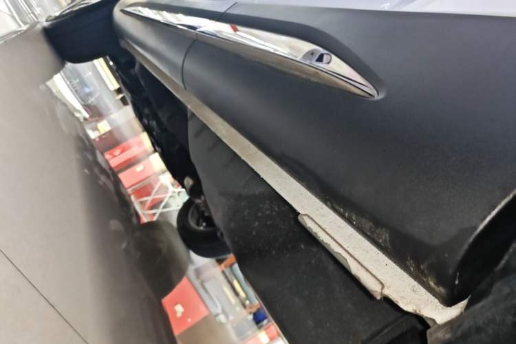 Used Haval H6 2021 National Trend Edition 1.5T Automatic Champion Version Left Side Sill
