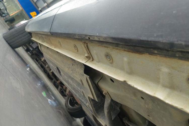 Used Haval H6 2021 3rd Generation 1.5T Automatic Two-Wheel-Drive Supreme Left Side Sill