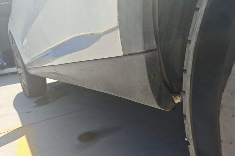 Used Haval H6 2021 1.5 GDIT Automatic Champion Edition Left Side Sill