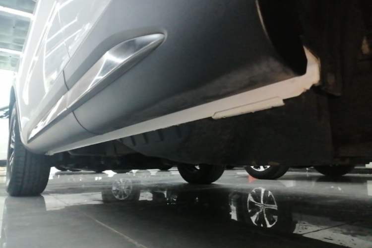 Used Haval H6 2021 National Trend Edition 1.5T Automatic Urban Version Left Side Sill