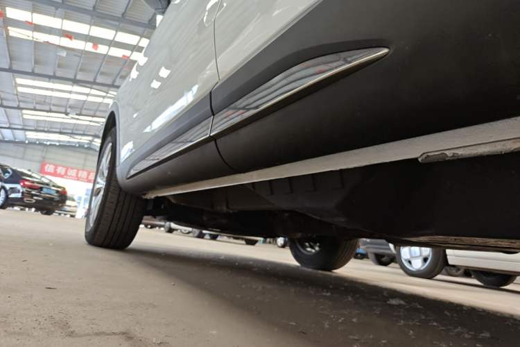 Used Haval H6 2021 National Trend Edition 1.5T Automatic Champion Version Left Side Sill