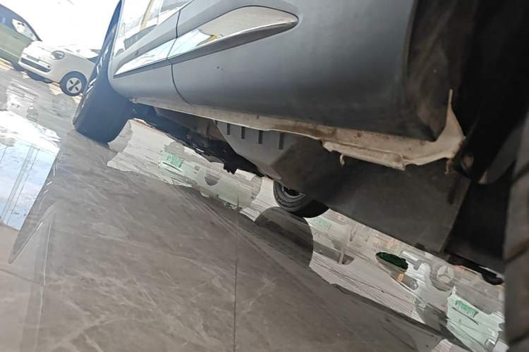 Used Haval H6 2021 National Trend Edition 1.5T Automatic Urban Version Left Side Sill