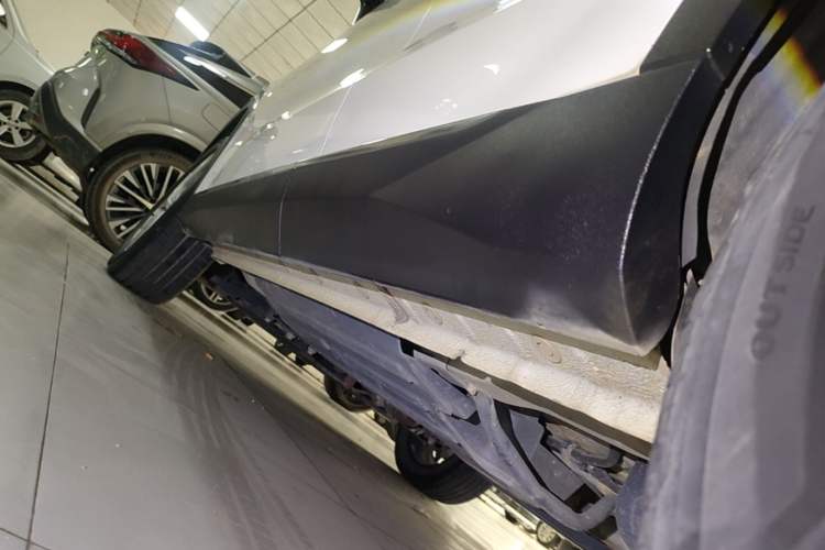 Used Haval H6 2021 3rd Generation 1.5T Automatic Two-Wheel Drive Max Left Side Sill