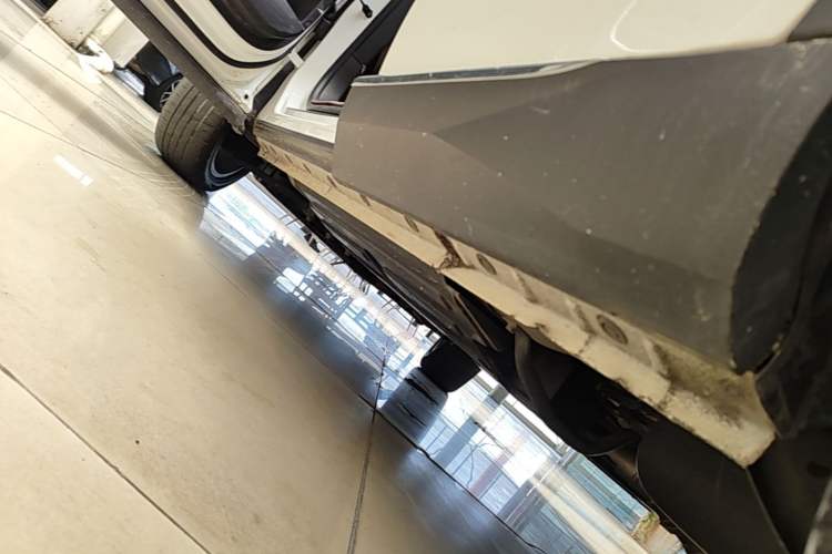 Used Haval H6 2021 3rd Generation 1.5T Automatic Two-Wheel-Drive Supreme Left Side Sill