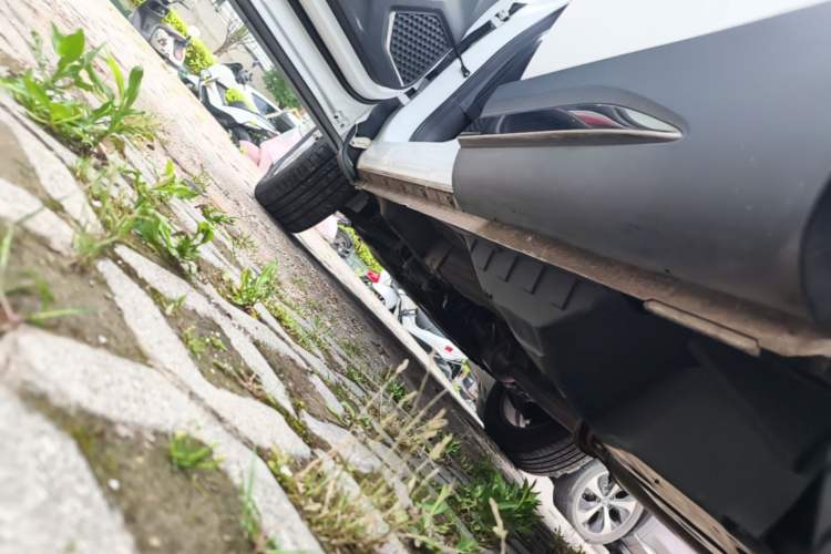 Used Haval H6 2021 China Trend Edition 1.5 GDIT Automatic Champion Version Left Side Sill