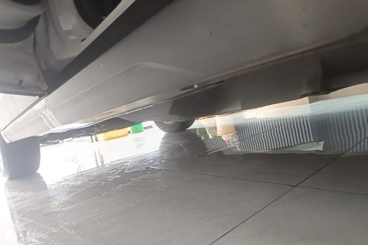 Used Haval H6 2021 Sport Edition 1.5T Automatic Elite Smart Connectivity Model with Hexagonal Grille Left Side Sill
