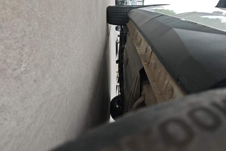 Used Haval H6 2021 3rd Generation 1.5T Automatic Two-Wheel-Drive Supreme Left Side Sill