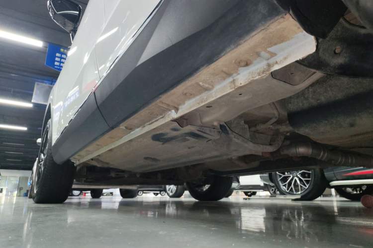 Used Haval H6 2021 3rd Generation 2.0T Automatic Two-Wheel Drive Max Left Side Sill