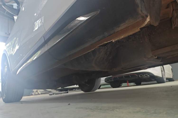 Used Haval H6 2021 National Trend Edition 1.5T Automatic Urban Version Left Side Sill