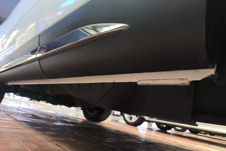 Used Haval H6 2021 National Trend Edition 1.5T Automatic Urban Version Left Side Sill