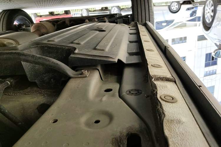 Used Haval H6 2021 3rd Generation 2.0T Automatic Two-Wheel Drive Max Left Side Sill