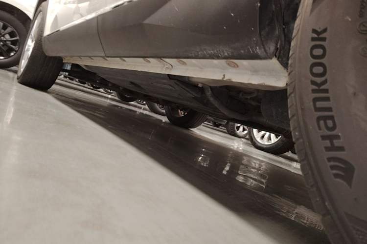Used Haval H6 2021 3rd Generation 1.5T Automatic Two-Wheel-Drive Supreme Left Side Sill