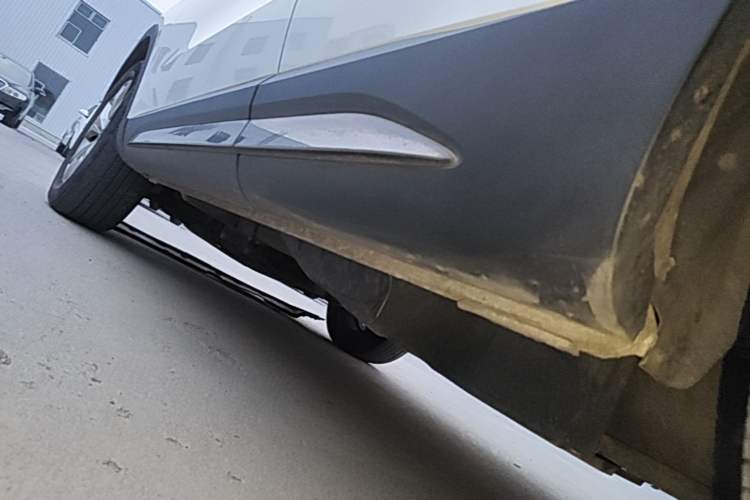 Used Haval H6 2021 National Trend Edition 1.5T Automatic Champion Version Left Side Sill