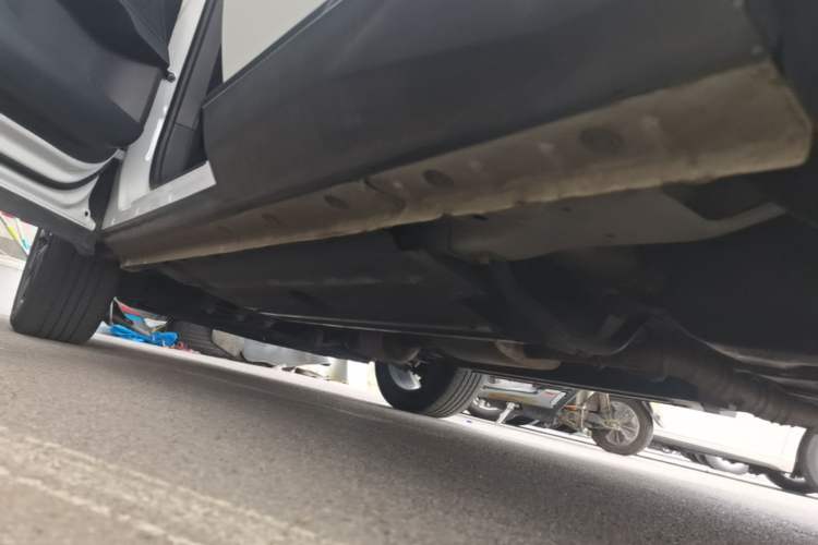 Used Haval H6 2021 3rd Generation 2.0T Automatic Two-Wheel Drive Max Left Side Sill